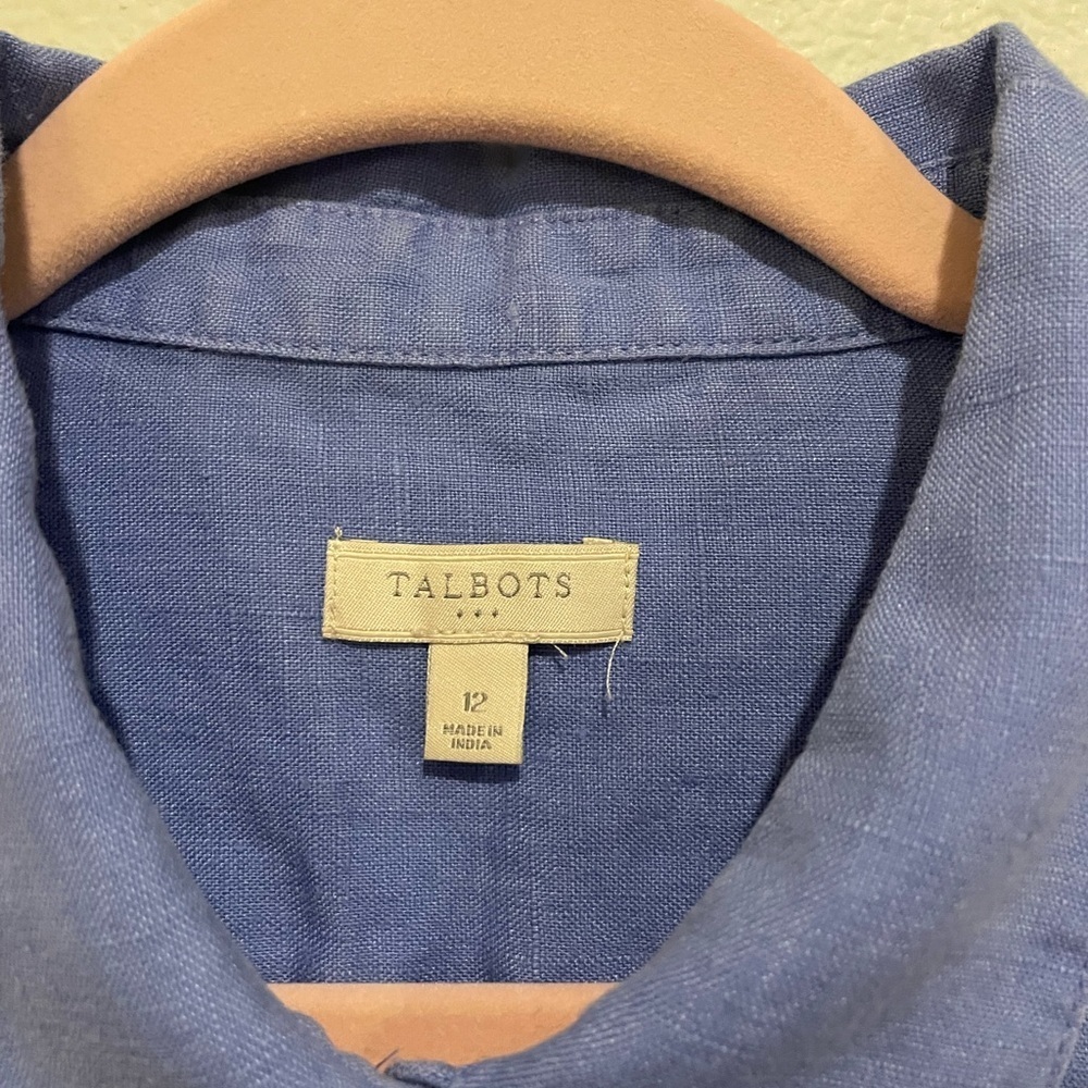 Talbots periwinkle button down shirt. 100% Linen - Picture 2 of 5